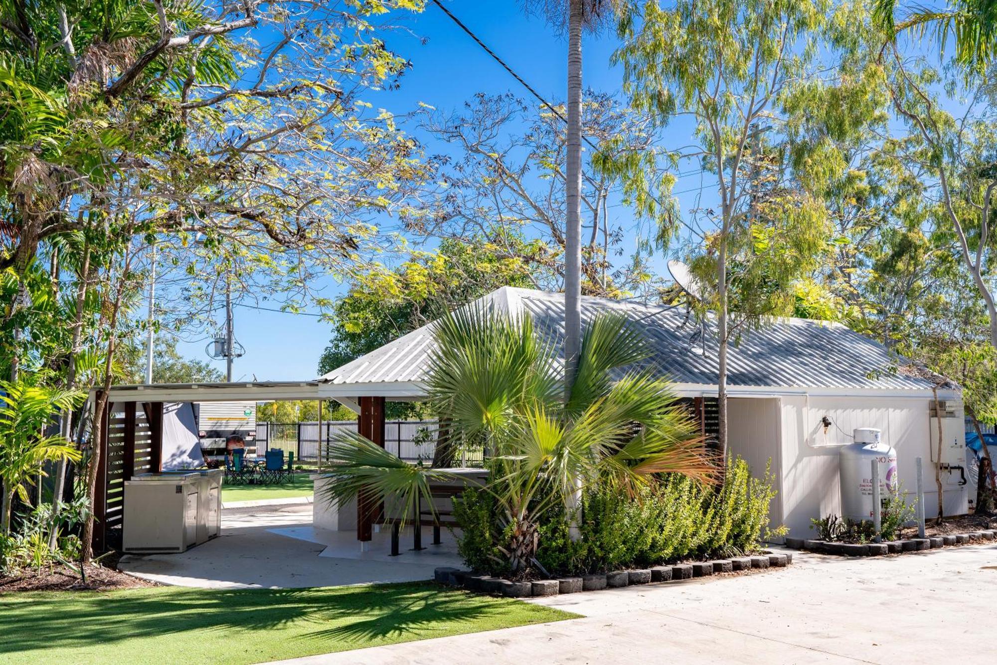 Big4 Tasman Holiday Parks - Rowes Bay Townsville Bagian luar foto