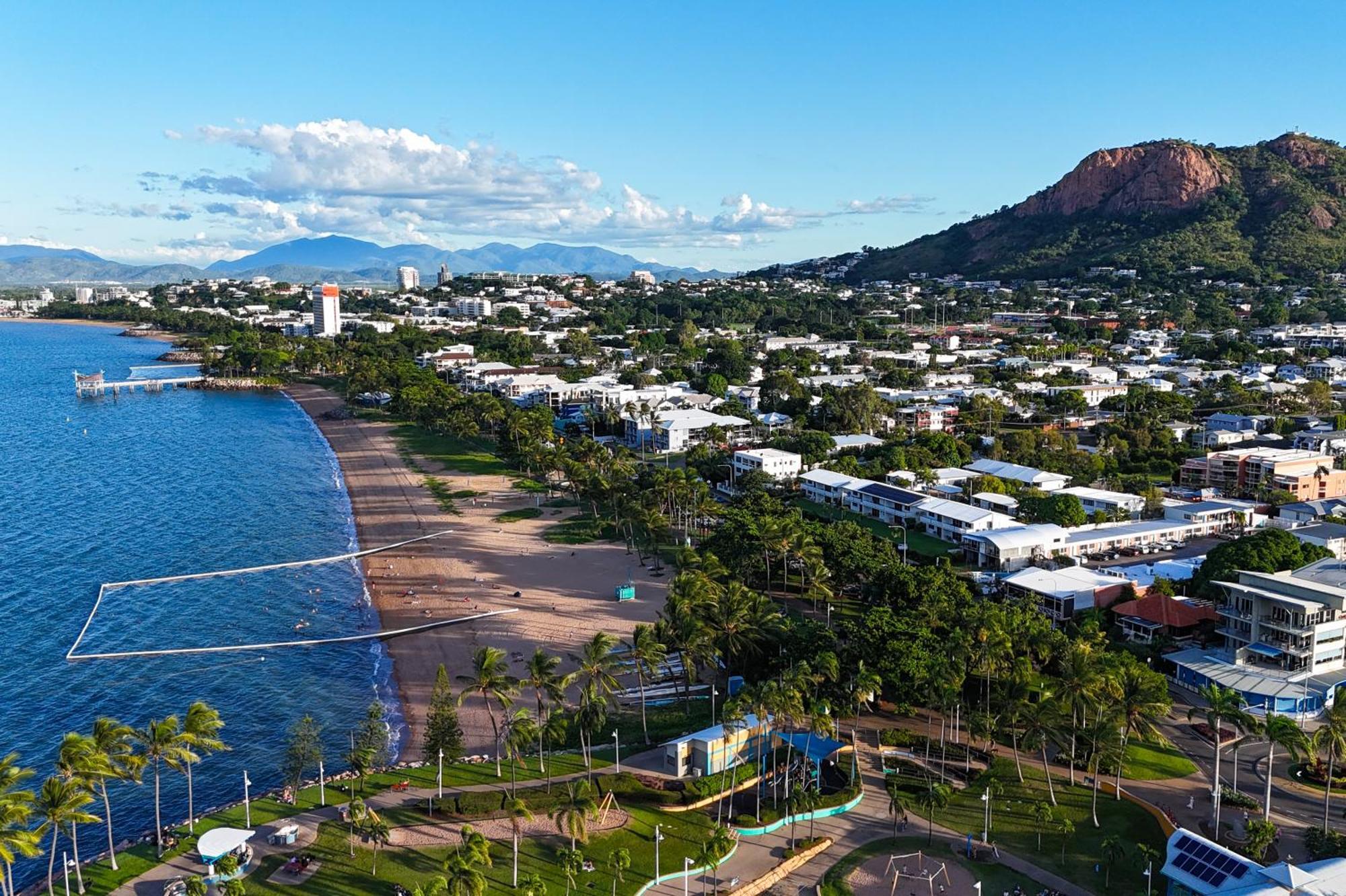 Big4 Tasman Holiday Parks - Rowes Bay Townsville Bagian luar foto